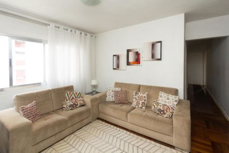 Apartamento à venda com 134m², 3 quartos e 2 vagas Apartamento à venda com 134m², 3 quartos e 2 vagasSala