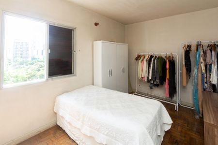 Apartamento à venda com 134m², 3 quartos e 2 vagas Apartamento à venda com 134m², 3 quartos e 2 vagasSuíte