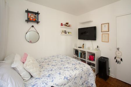 Apartamento à venda com 134m², 3 quartos e 2 vagas Apartamento à venda com 134m², 3 quartos e 2 vagasQuarto 1