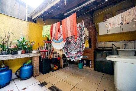 Studio à venda com 240m², 3 quartos e 2 vagas Studio à venda com 240m², 3 quartos e 2 vagasÁrea de Serviço