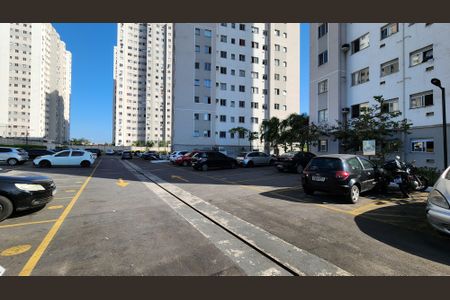 Apartamento para alugar com 40m², 2 quartos e 1 vaga Apartamento para alugar com 40m², 2 quartos e 1 vagaÁrea comum - Garagem