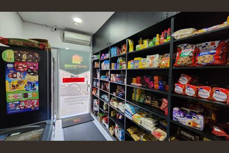 Apartamento para alugar com 40m², 2 quartos e 1 vaga Apartamento para alugar com 40m², 2 quartos e 1 vagaÁrea comum - Mercado