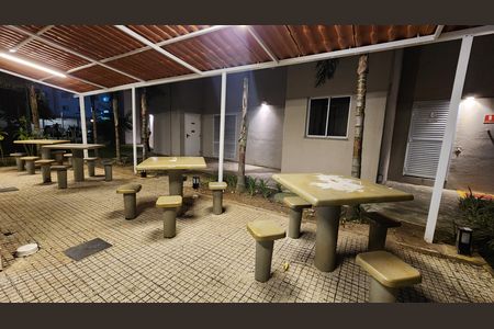 Apartamento para alugar com 40m², 2 quartos e 1 vaga Apartamento para alugar com 40m², 2 quartos e 1 vagaÁrea comum - Salão de festas