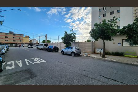 Apartamento para alugar com 40m², 2 quartos e 1 vaga Apartamento para alugar com 40m², 2 quartos e 1 vagaÁrea comum - Vista da Rua