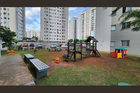 Apartamento para alugar com 40m², 2 quartos e 1 vaga Apartamento para alugar com 40m², 2 quartos e 1 vagaÁrea comum - Playground