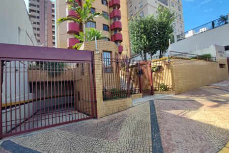 Fachada do Condomínio de apartamento para alugar com 1 quarto, 61m² em Cambuí, Campinas