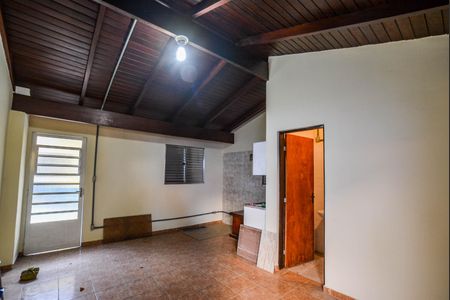 Casa para alugar com 130m², 3 quartos e 8 vagas Casa para alugar com 130m², 3 quartos e 8 vagasQuarto Suíte