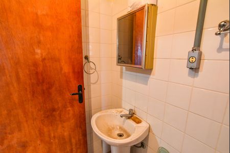 Casa para alugar com 130m², 3 quartos e 8 vagas Casa para alugar com 130m², 3 quartos e 8 vagasBanheiro da Suíte