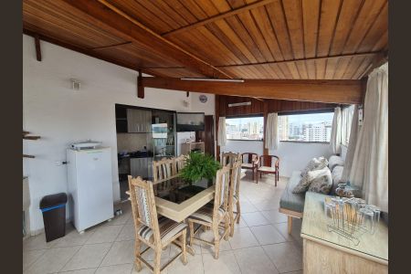 Apartamento à venda com 105m², 2 quartos e 1 vaga Apartamento à venda com 105m², 2 quartos e 1 vagaÁrea gourmet