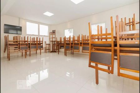 Apartamento à venda com 105m², 2 quartos e 1 vaga Apartamento à venda com 105m², 2 quartos e 1 vagaÁrea comum - Salão de festas