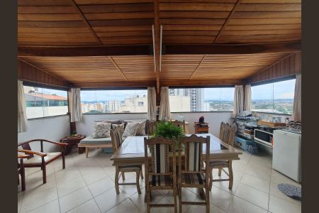 Apartamento à venda com 105m², 2 quartos e 1 vaga Apartamento à venda com 105m², 2 quartos e 1 vagaÁrea gourmet