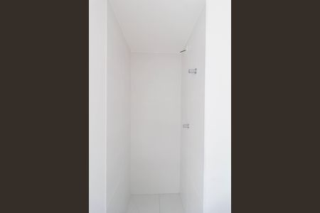 Apartamento para alugar com 34m², 2 quartos e sem vaga Apartamento para alugar com 34m², 2 quartos e sem vagaBanheiro