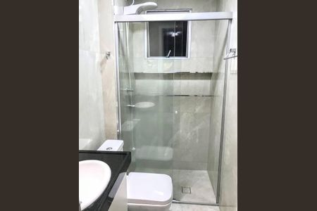 Apartamento à venda com 52m², 3 quartos e 1 vaga Apartamento à venda com 52m², 3 quartos e 1 vagaBanheiro