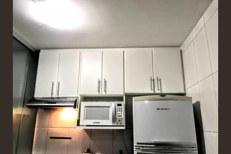 Apartamento à venda com 52m², 3 quartos e 1 vaga Apartamento à venda com 52m², 3 quartos e 1 vagaCozinha