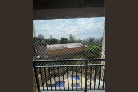 Foto 04 de apartamento à venda com 3 quartos, 76m² em Jardim Tupanci, Barueri