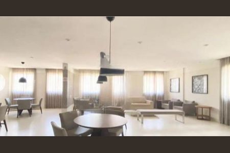 Foto 15 de apartamento à venda com 3 quartos, 76m² em Jardim Tupanci, Barueri