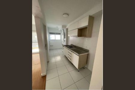Foto 02 de apartamento à venda com 3 quartos, 76m² em Jardim Tupanci, Barueri