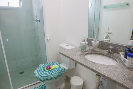 Apartamento para alugar com 74m², 3 quartos e 1 vaga Apartamento para alugar com 74m², 3 quartos e 1 vagaBanheiro da Suíte