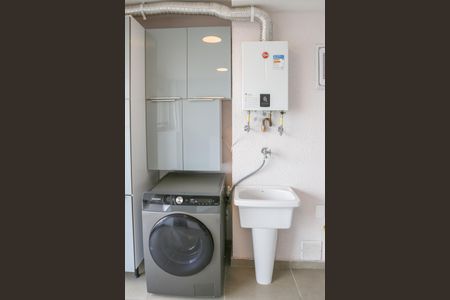 Apartamento para alugar com 74m², 3 quartos e 1 vaga Apartamento para alugar com 74m², 3 quartos e 1 vagaSacada