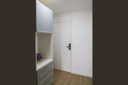 Apartamento para alugar com 74m², 3 quartos e 1 vaga Apartamento para alugar com 74m², 3 quartos e 1 vagaEntrada