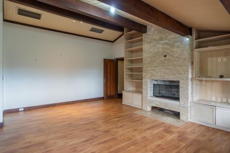 Casa de condomínio para alugar com 590m², 5 quartos e 5 vagas Casa de condomínio para alugar com 590m², 5 quartos e 5 vagasSuíte 5