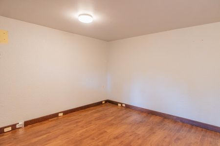 Casa de condomínio para alugar com 590m², 5 quartos e 5 vagas Casa de condomínio para alugar com 590m², 5 quartos e 5 vagasSuíte 1