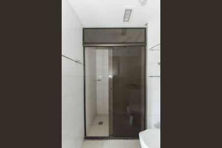 Apartamento à venda com 73m², 3 quartos e 2 vagas Apartamento à venda com 73m², 3 quartos e 2 vagasBanheiro Social