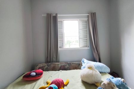 Casa à venda com 236m², 5 quartos e 3 vagas Casa à venda com 236m², 5 quartos e 3 vagasCasa 2 - Quarto 2