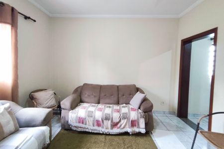 Casa à venda com 236m², 5 quartos e 3 vagas Casa à venda com 236m², 5 quartos e 3 vagasSala de Estar