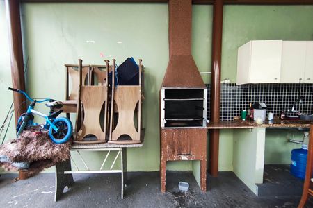 Casa à venda com 236m², 5 quartos e 3 vagas Casa à venda com 236m², 5 quartos e 3 vagasÁrea gourmet