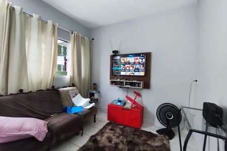 Casa à venda com 236m², 5 quartos e 3 vagas Casa à venda com 236m², 5 quartos e 3 vagasCasa 2 - Sala