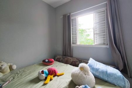 Casa à venda com 236m², 5 quartos e 3 vagas Casa à venda com 236m², 5 quartos e 3 vagasCasa 2 - Quarto 2