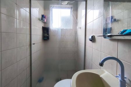 Casa à venda com 236m², 5 quartos e 3 vagas Casa à venda com 236m², 5 quartos e 3 vagasCasa 2 - Banheiro