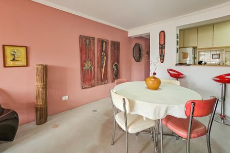 Apartamento para alugar com 105m², 3 quartos e 2 vagas Apartamento para alugar com 105m², 3 quartos e 2 vagasSala