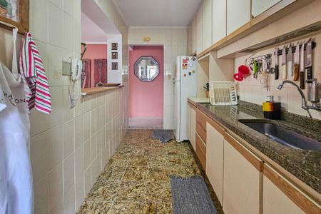 Apartamento para alugar com 105m², 3 quartos e 2 vagas Apartamento para alugar com 105m², 3 quartos e 2 vagasCozinha