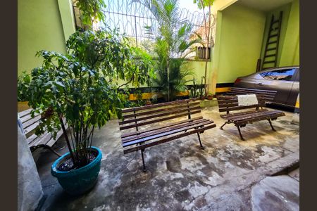 Apartamento à venda com 100m², 2 quartos e 1 vaga Apartamento à venda com 100m², 2 quartos e 1 vagaÁrea comum