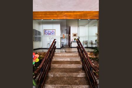 Apartamento à venda com 100m², 2 quartos e 1 vaga Apartamento à venda com 100m², 2 quartos e 1 vagaHall de entrada