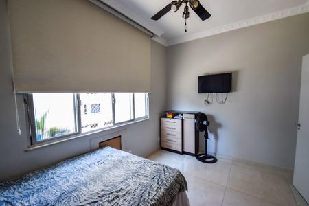 Apartamento à venda com 100m², 2 quartos e 1 vaga Apartamento à venda com 100m², 2 quartos e 1 vagaQuarto 1
