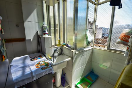 Apartamento à venda com 100m², 2 quartos e 1 vaga Apartamento à venda com 100m², 2 quartos e 1 vagaÁrea de Serviço