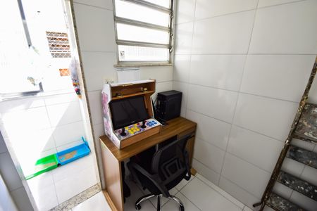 Apartamento à venda com 100m², 2 quartos e 1 vaga Apartamento à venda com 100m², 2 quartos e 1 vagaQuarto de Serviço