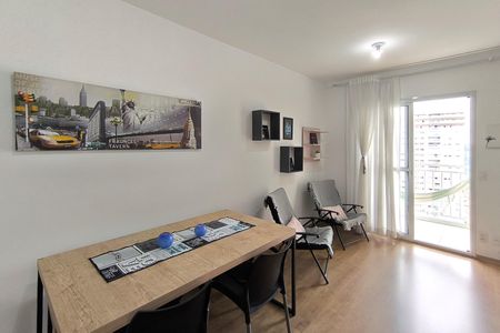 Apartamento para alugar com 66m², 2 quartos e 1 vaga Apartamento para alugar com 66m², 2 quartos e 1 vagaSala