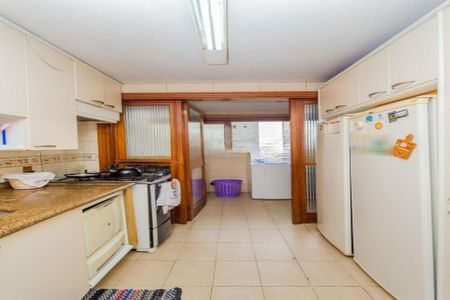 Apartamento à venda com 289m², 3 quartos e 2 vagas Apartamento à venda com 289m², 3 quartos e 2 vagasCozinha