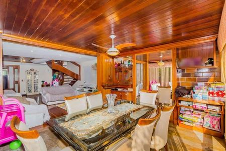 Apartamento à venda com 289m², 3 quartos e 2 vagas Apartamento à venda com 289m², 3 quartos e 2 vagasSala de Jantar