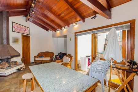 Apartamento à venda com 289m², 3 quartos e 2 vagas Apartamento à venda com 289m², 3 quartos e 2 vagasCobertura