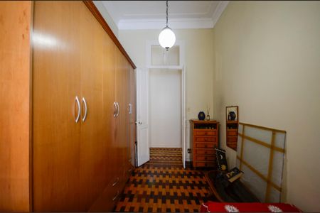 Casa à venda com 320m², 6 quartos e 1 vaga Casa à venda com 320m², 6 quartos e 1 vagaQuarto 3