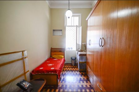 Casa à venda com 320m², 6 quartos e 1 vaga Casa à venda com 320m², 6 quartos e 1 vagaQuarto 3