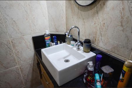 Casa à venda com 320m², 6 quartos e 1 vaga Casa à venda com 320m², 6 quartos e 1 vagaBanheiro 1