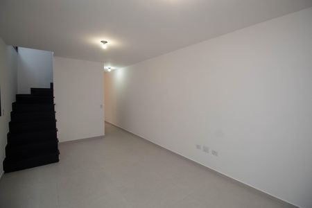 Sala de casa à venda com 3 quartos, 140m² em Jardim Guapira, São Paulo