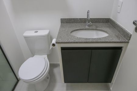 Apartamento para alugar com 42m², 2 quartos e sem vaga Apartamento para alugar com 42m², 2 quartos e sem vagaBanheiro