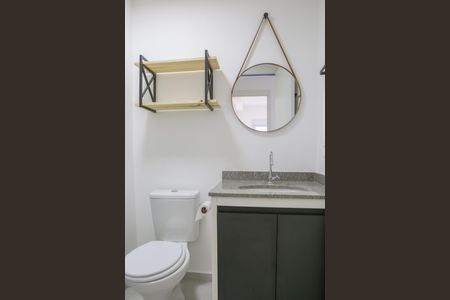 Apartamento para alugar com 42m², 2 quartos e sem vaga Apartamento para alugar com 42m², 2 quartos e sem vagaBanheiro